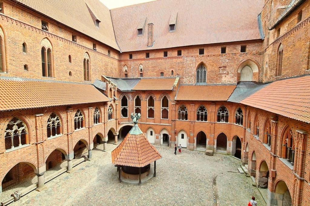 Apartament Queen Malbork Kültér fotó
